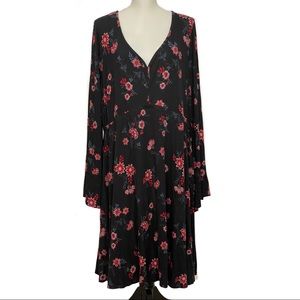 Torrid Black Floral Skater Dress 2/ 2X